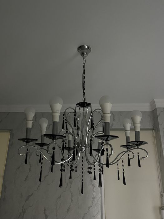 Люстра диаметр 80см