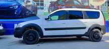 Lada largus cross
