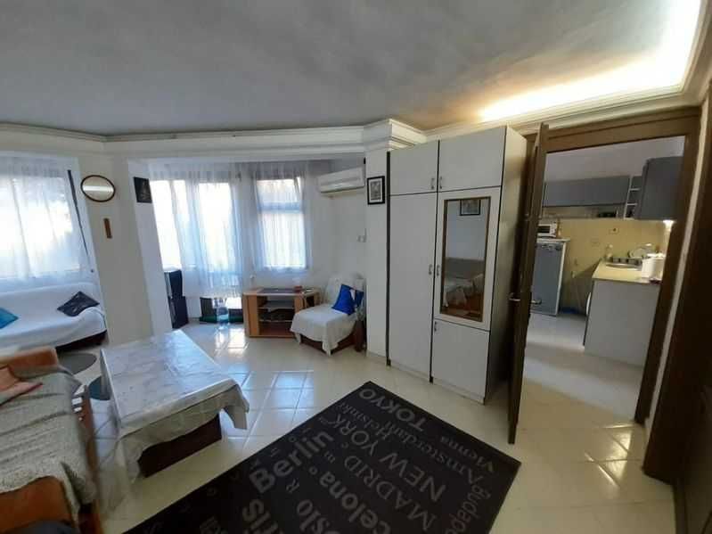 Дава се под наем Едностаен апартамент в Бургас, Лазур - 52 кв.м за 89.25 € - Снимка #4