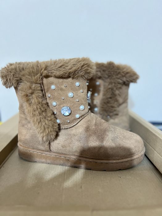 Угги  удобные, очень теплые , 40 размер