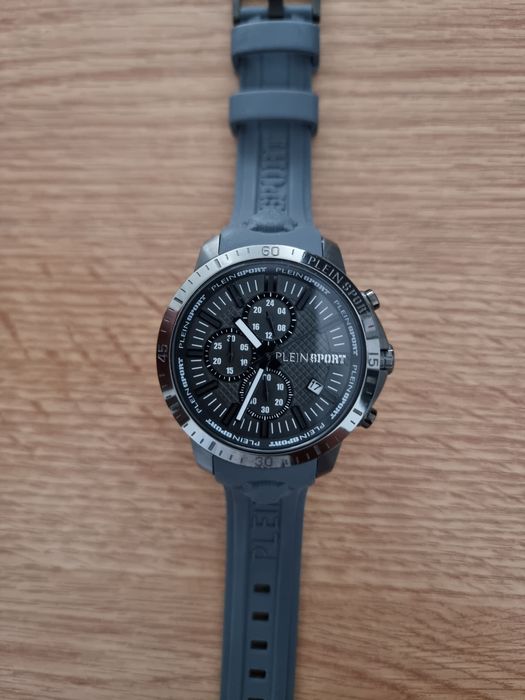 Vând ceas Plein Sport