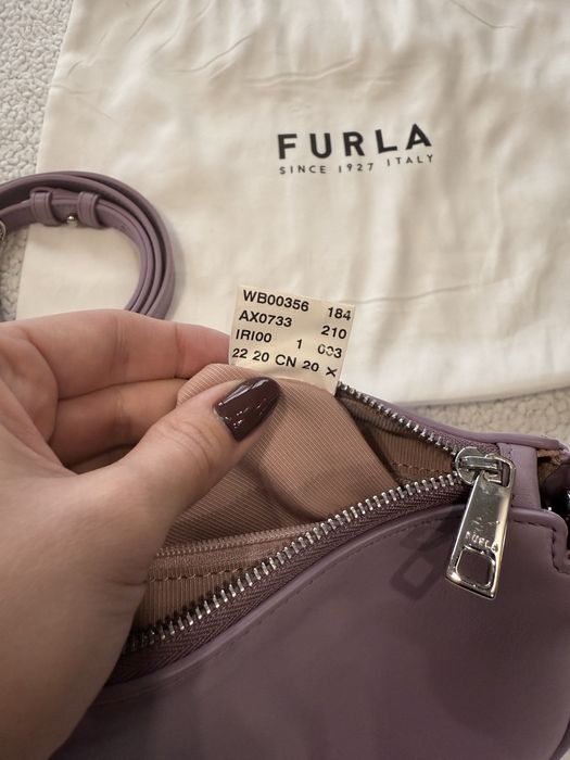 Лилава чанта Furla Moon с дълга дръжка