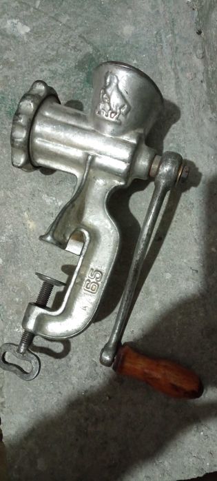 Мелачка за месо и зеленчуци