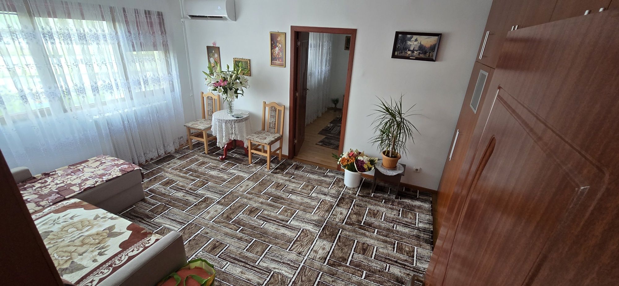 Apartament 3 cam Podu Ros - Palas