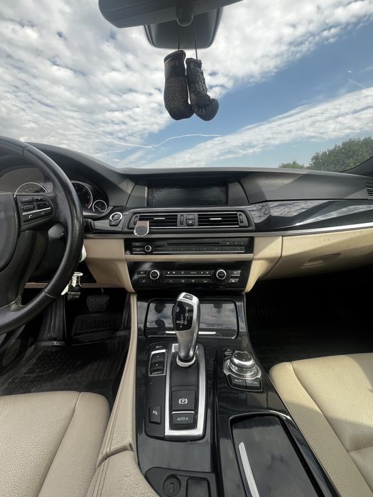 BMW 520 an 2012 al 2 proprietar