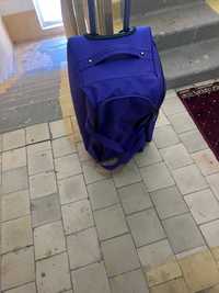 чемодан на колёсах сумка