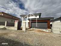 Casa de vanzare - 5 camere - 252 mp si teren de 450 mp - Selimbar