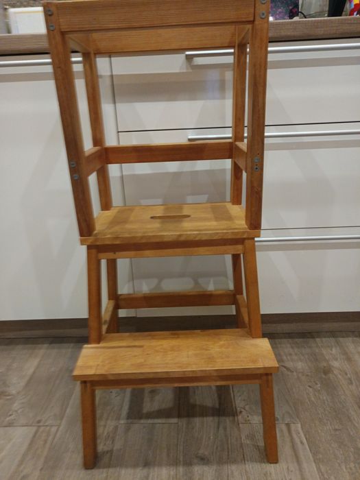 Помощна кула монтесори