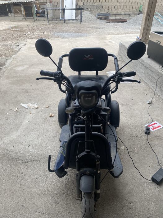 Skuter 4mln kami bor