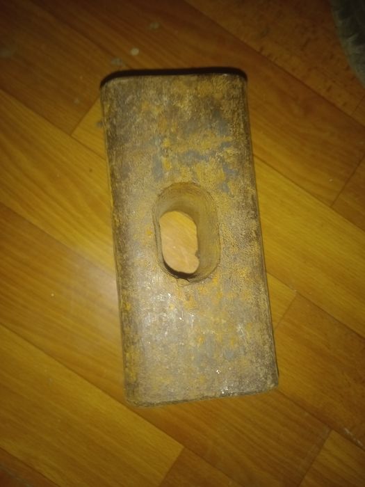 Продаётся кувалда