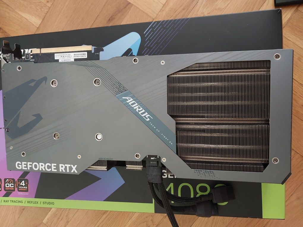 RTX 4080 16GB Gigabyte Aorus Master, Zotac Trinity
