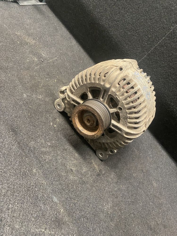 Alternator Q7 3.0