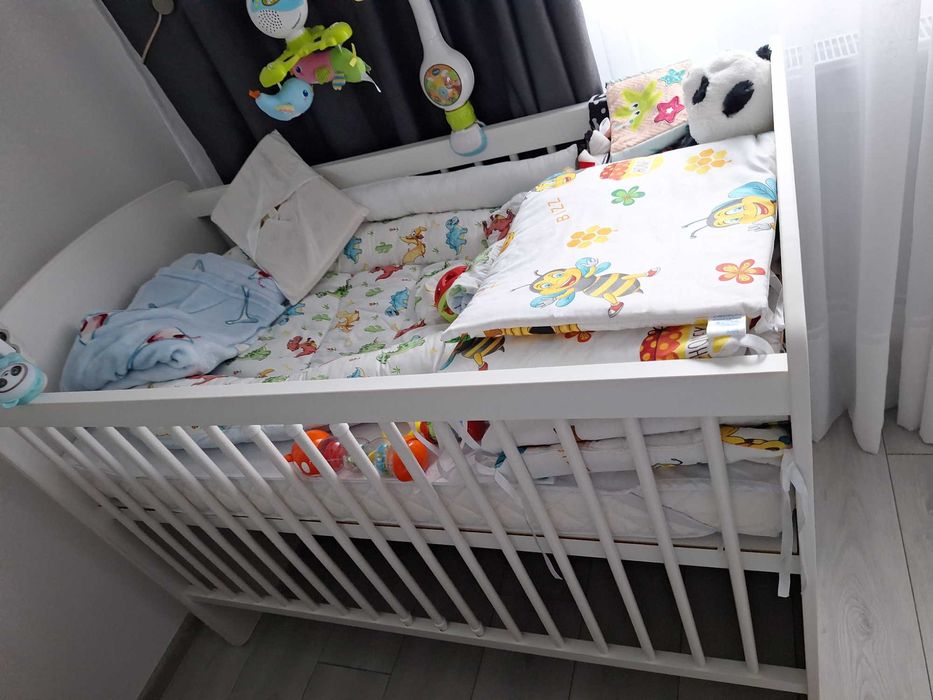 Pătuț bebeluș 60x120-cadou laterale, lenjerie, carusel muzical