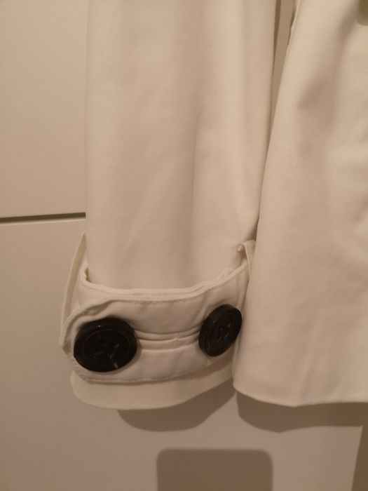Trency/palton scurt Zara dama marimea S