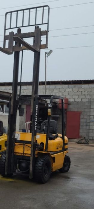 Продам погрузчик вилочный HYUNDAI 2 тонны, подьем 3метра