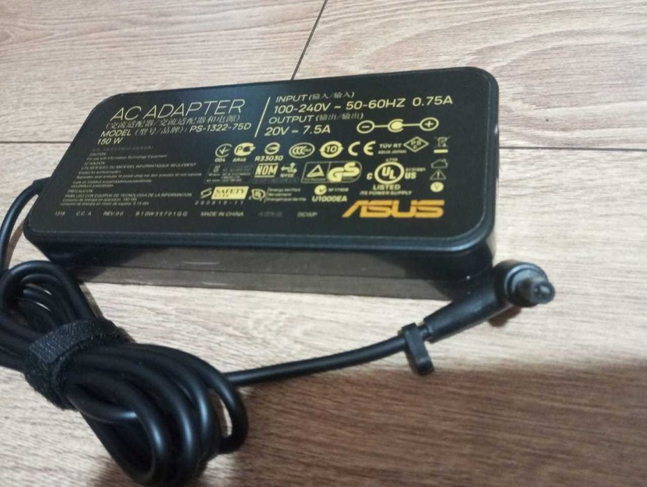 зарядка Asus оригинал 150W ( Блок питания 20v 7.5A )