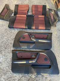 Кори и задни седалки от E36 compact