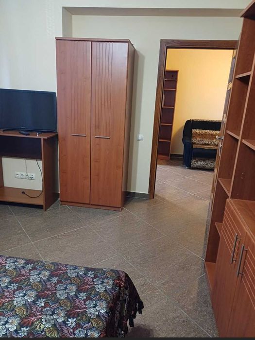 Дава се под наем Етаж от къща в София, Левски - 45 кв.м за 350 € - Снимка #1