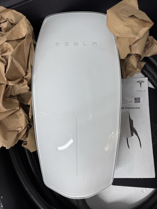 Зарядна станция тесла tesla 3 ген.
