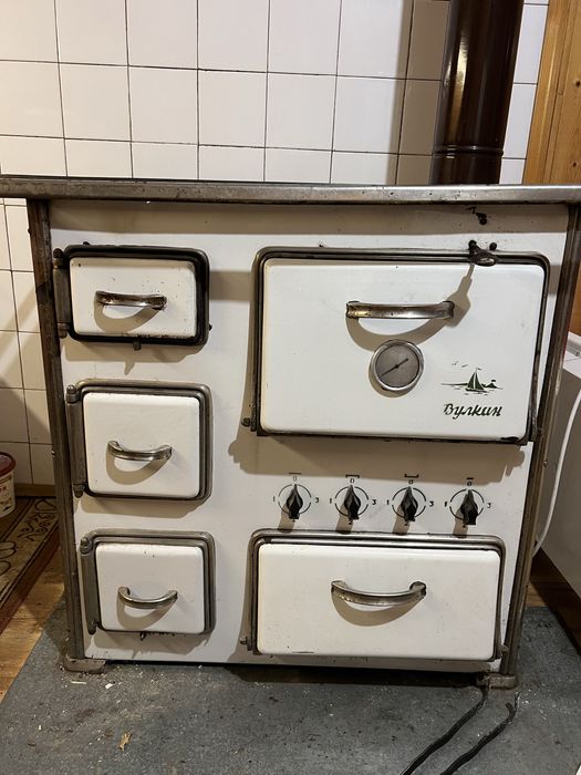 Печка на твърдо гориво