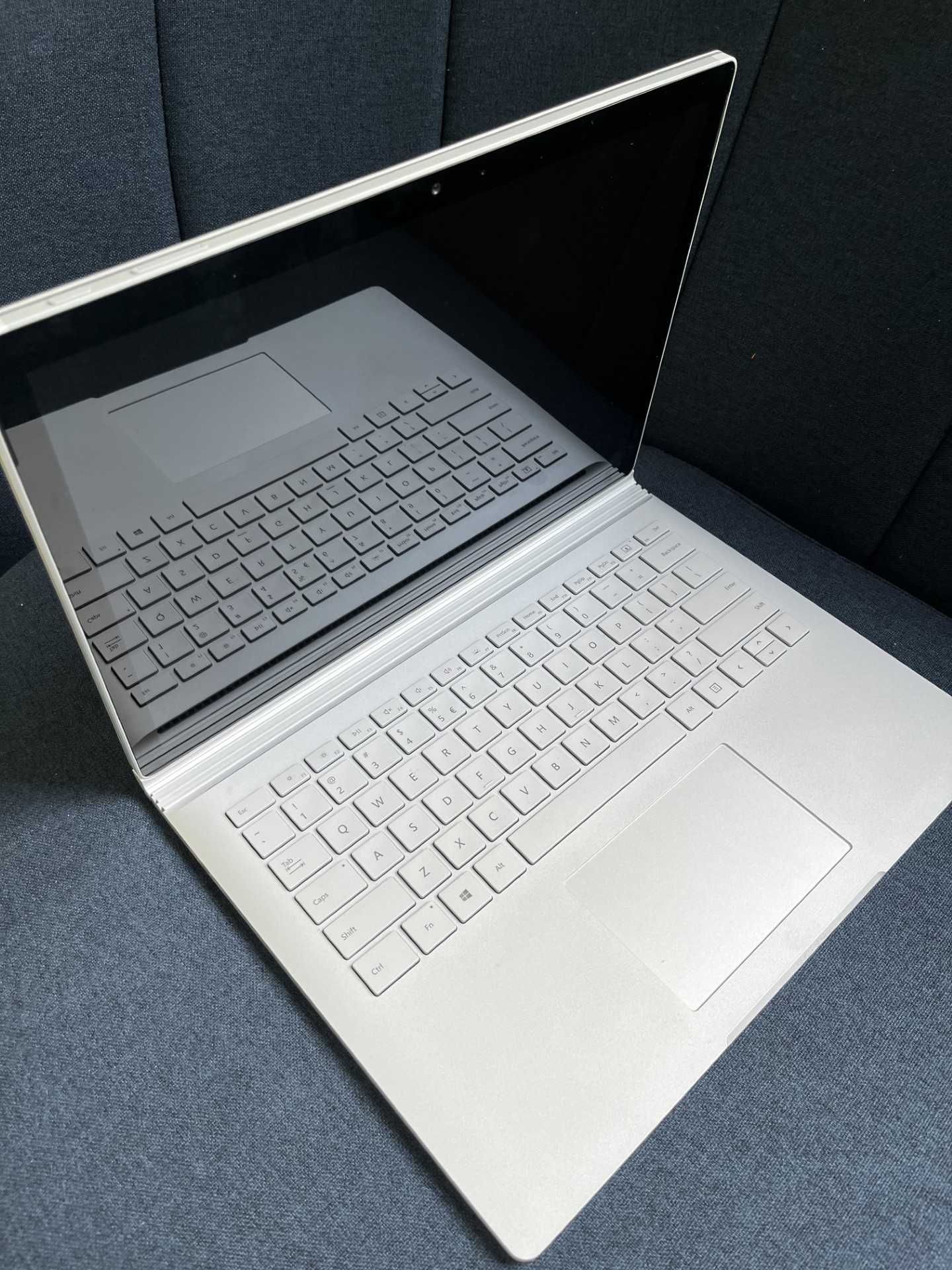 Laptop Microsoft Surface Book 2 Model 1832