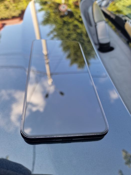 SAMSUNG GALAXY S22 PLUS 128GB negru impecabil  , folie pe ecran ,