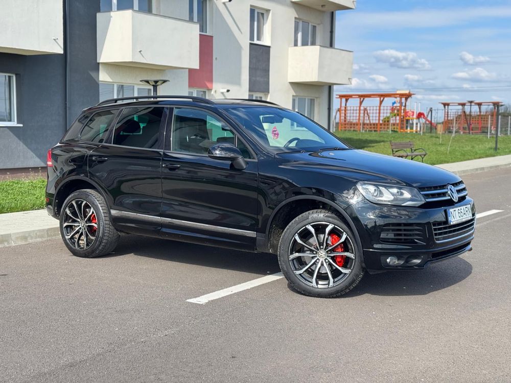 Volkswagen Touareg R-line 3.0 TDI CASA 245 cai Euro 5 2012 4x4 Automat