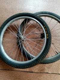 Продаются запчасти на велосипеды колёса рамы разных размеров а также р