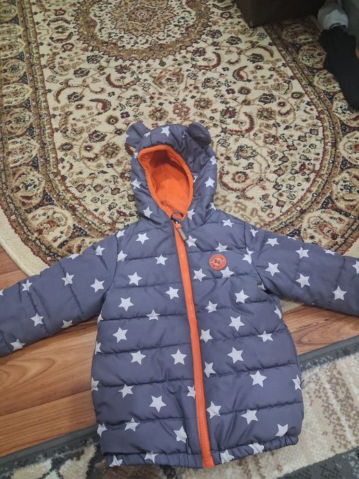 Продам куртку детскую демисезон