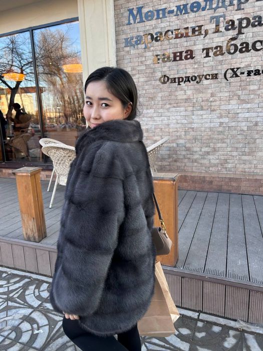 Шуба срочно продам