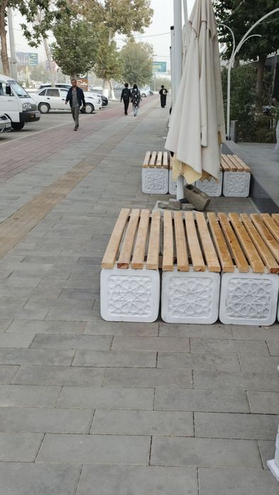 Скамейка , урна , гултувак,