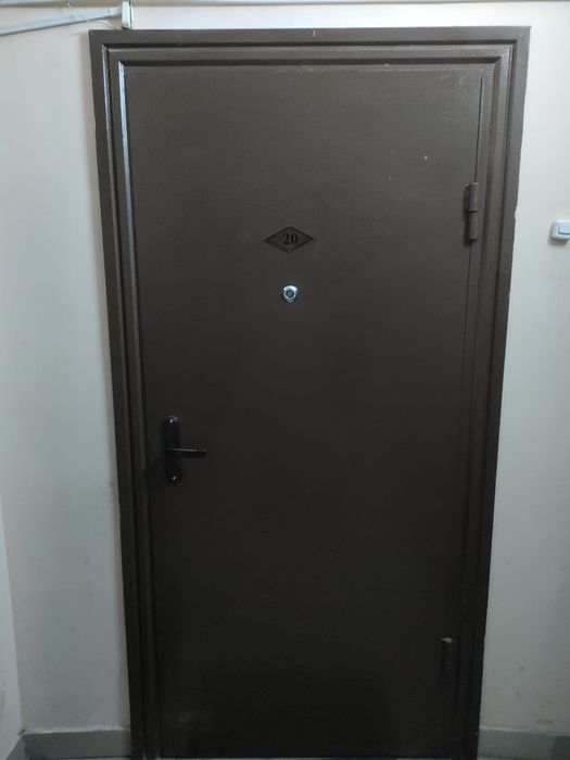 Срочно продается 3-х комнатная квартира в центре