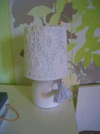 Ръчно изработена настолна лампа от дантела и други арт вещи