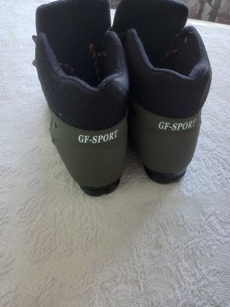 Продам лыжные ботинки GF-SPORRT