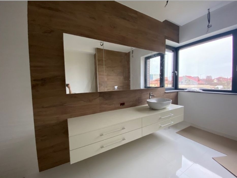 Mobilier Birou Bucătărie Living Baie Dormitor Riflaje