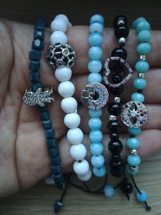 Bratari handmade cu bilute din argint pe snur reglabil