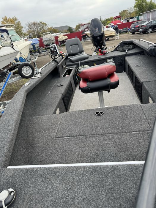 Barca aluminiu 2023  Brema Fishing Plus + Peridoc Thomas Trailers