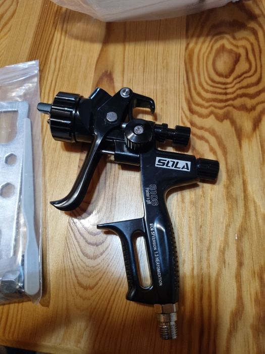 Професионален пистолет за боядисване Sola 1.3 HVLP