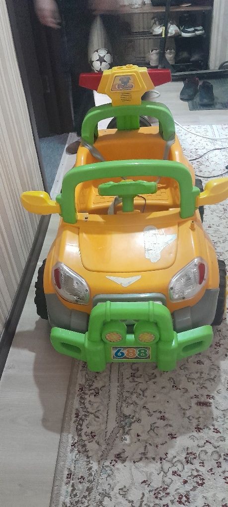 Продам детский машина