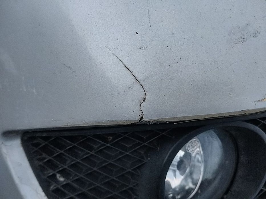 Предна броня за VW polo 2004