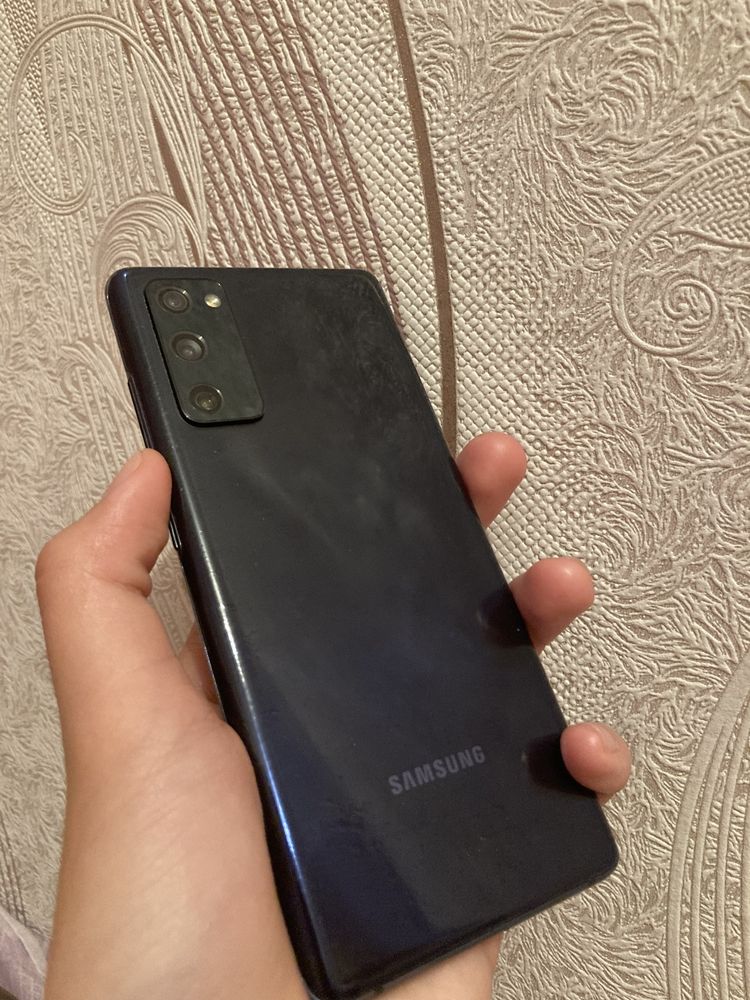 Samsung s20 fe 128/6 gb
