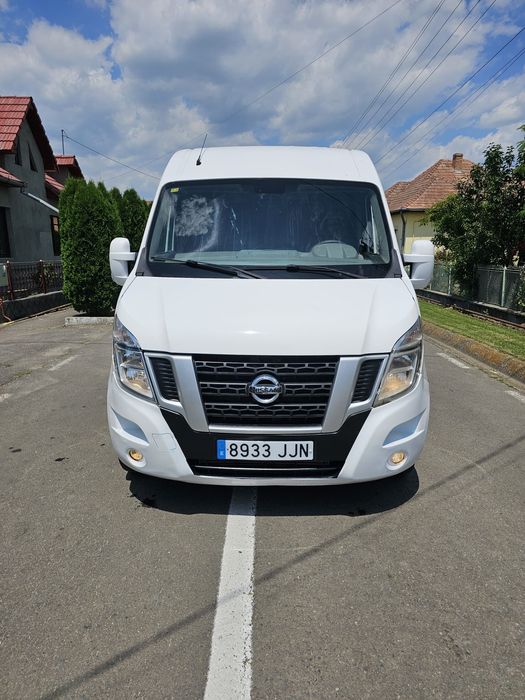 Nissan nv400 2016