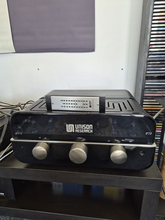 Unison Research P70 Murano amplificator lampi High End Reducere