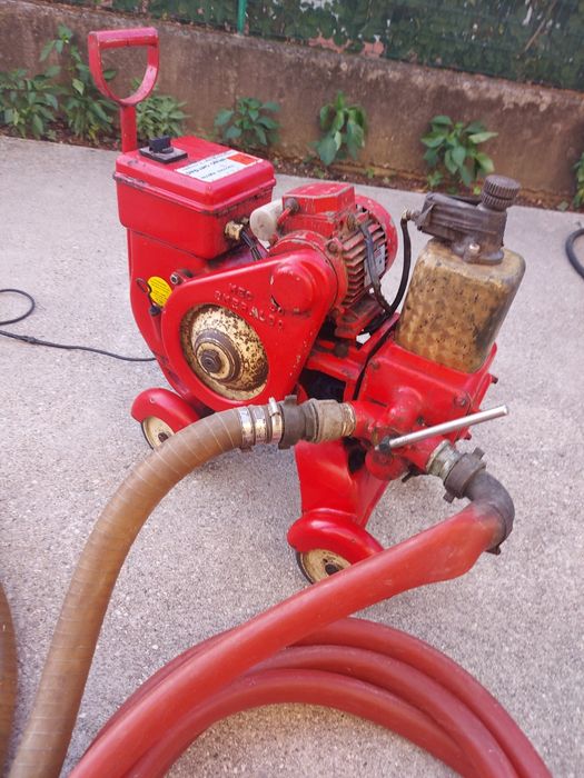 Pompa pentru vin cu dublu sens