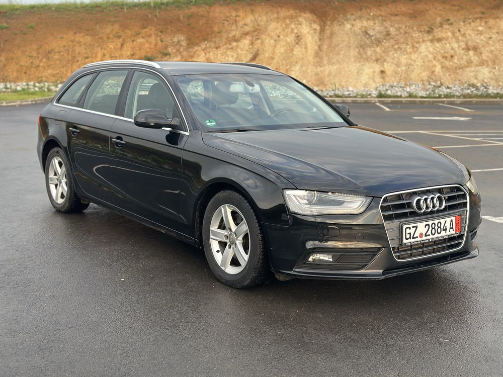 Audi A4,Diesel,2012,Facelift,S line