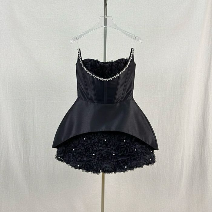 Мини коктейлна рокля Noira Bloom – Луксозна лимитирана серия