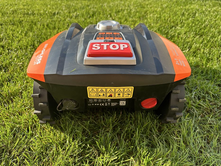 Robot de gradina
