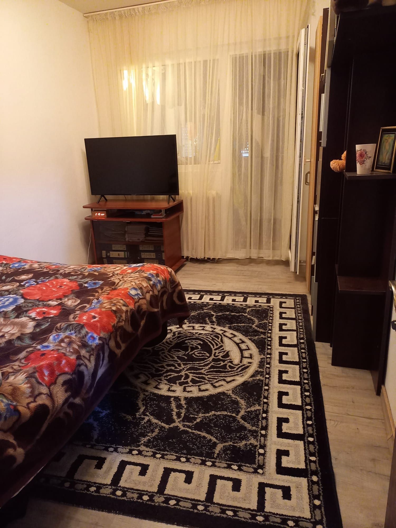 Apartament 4 camere , zona Soseaua Pantelimon