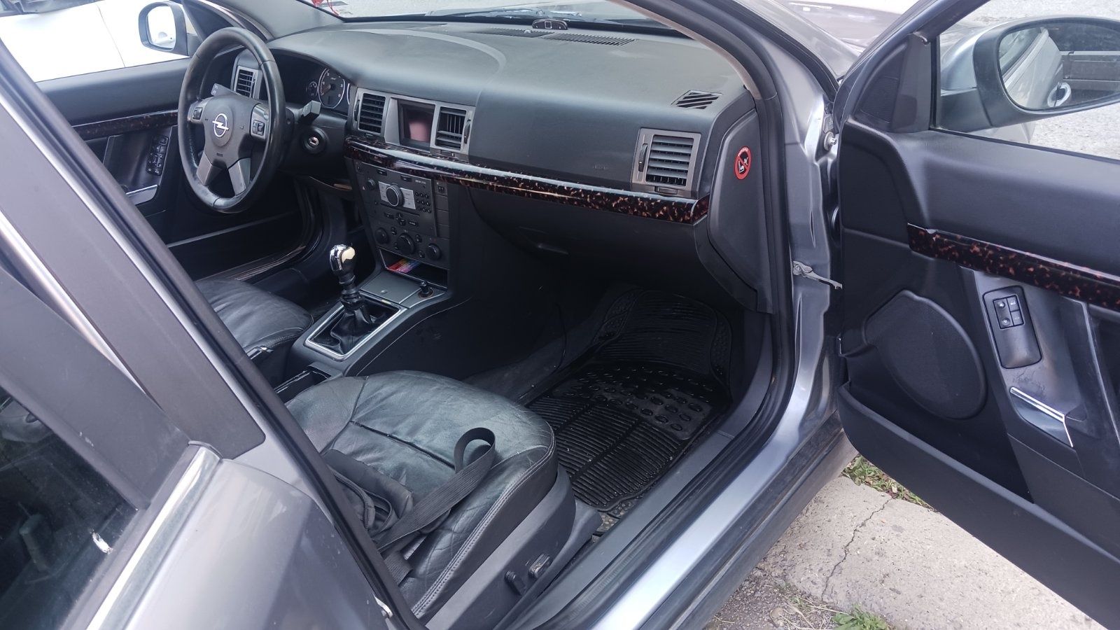 Продавам Опел сигнум 1.9TDI   150к.с