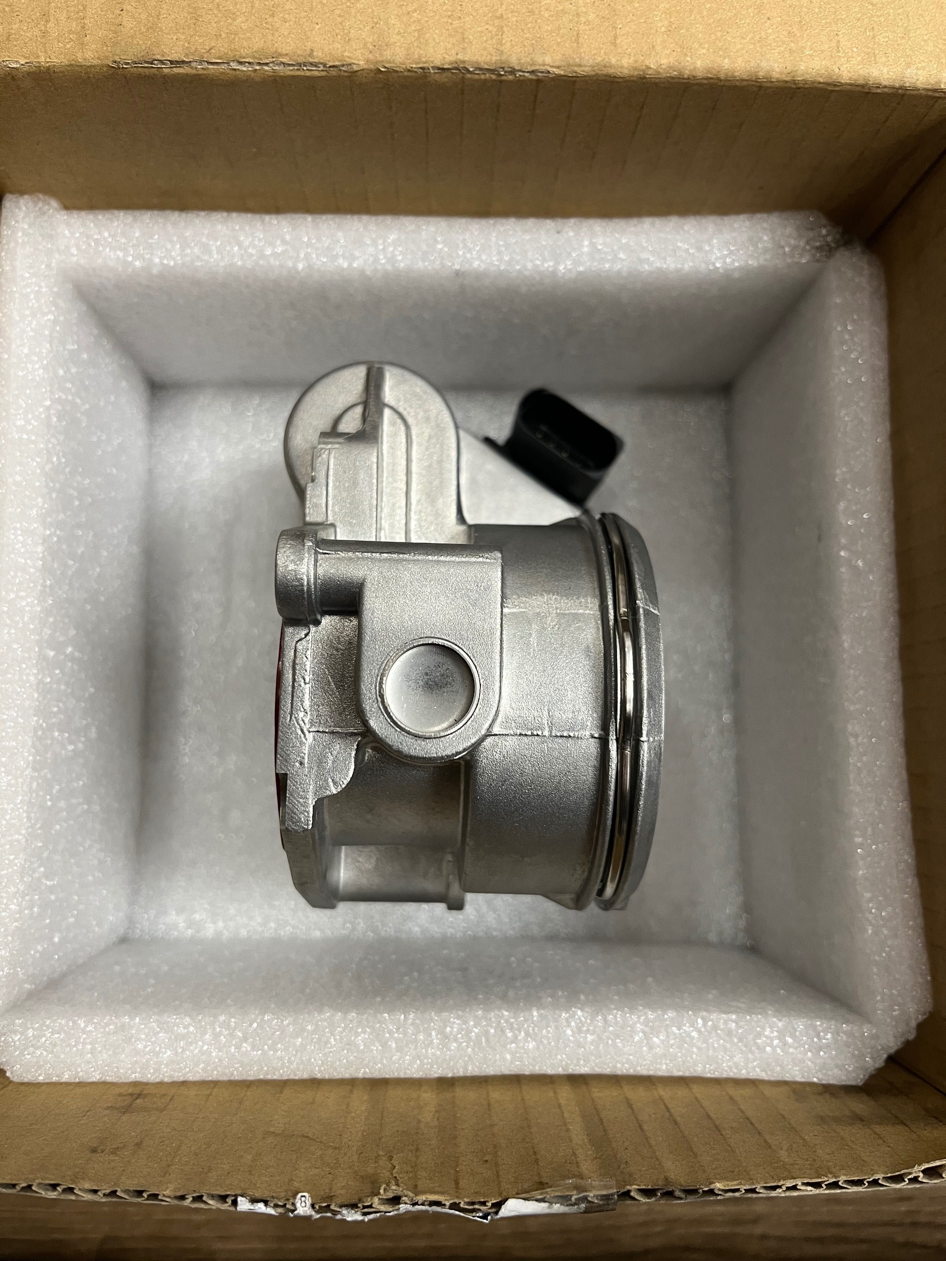 Дросел, дроселова клапа: AUDI, VW, SEAT *PIERBURG*